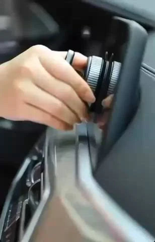 Volt - Magnetic 360° Phone Stand